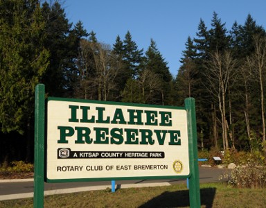 Almira parking lot sign